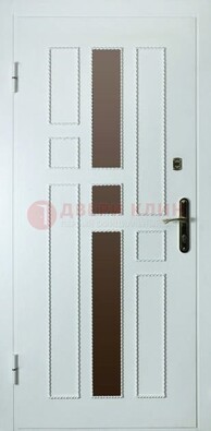 Белая стальная дверь с МДФ и декоративными вставками ДМ-62 в Воскресенске