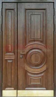 Коричневая двухстворчатая дверь с массивом дуба ДМД-71 в Воскресенске