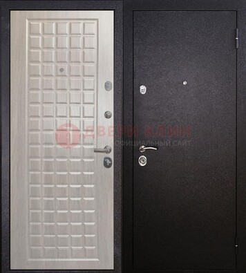 Черная входная дверь с порошковым покрытием ДП-206 в Воскресенске