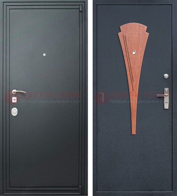 Черная железная дверь с порошковым покрытием и накладкой МДФ внутри ДП-245 в Воскресенске