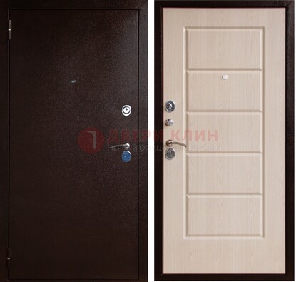 Коричневая металлическая дверь с порошковым окрасом ДП-92 в Воскресенске