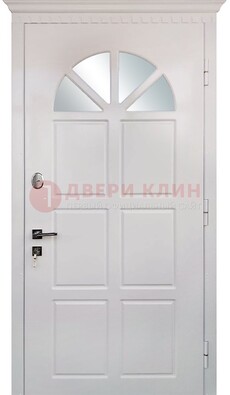 Светлая железная дверь со стеклом ДС-29 в Воскресенске