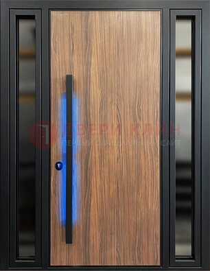 Коричневая металлическая дверь со стеклом ДС-69 в Воскресенске