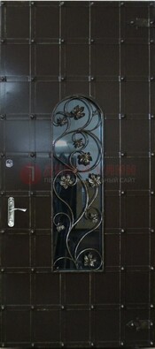 Высокая железная дверь со стеклом и ковкой ДСК-15 в Воскресенске