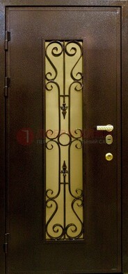 Металлическая дверь с армированным стеклопакетом и ковкой ДСК-20 в Сосновый Бор