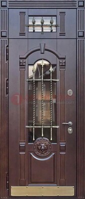 Металлическая дверь массив со стеклом и ковкой с фрамугой ДСК-249 в Воскресенске