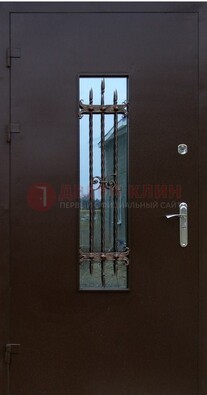 Надежная металлическая дверь со стеклом и ковкой ДСК-47 в Воскресенске