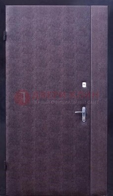 Бордовая металлическая тамбурная дверь ДТМ-3 в Воскресенске