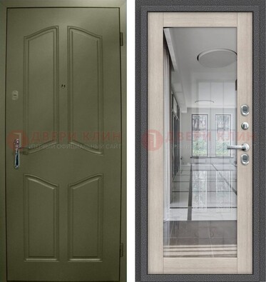 Зеленая стальная дверь с МДФ панелями и зеркалом ДЗ-137 в Воскресенске